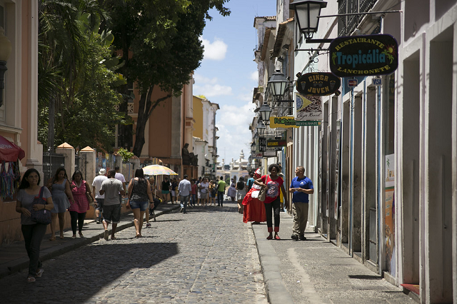 <p>Ruas de trânsito calmo ou exclusivas para pedestres incentivam a mobilidade ativa (Foto: Mariana Gil/WRI Brasil)</p>
