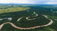 Visão geral de um rio no Pantanal, Brasil.