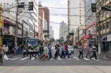 Rua José Paulino, no centro da cidade, foi a escolhida para ser a Rua Completa de Campinas (Foto: Daniel Hunter/WRI Brasil)
