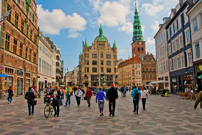 <p>Zona exclusiva para pedestres em Copenhague (foto: City Clock Magazine/Flickr)</p>